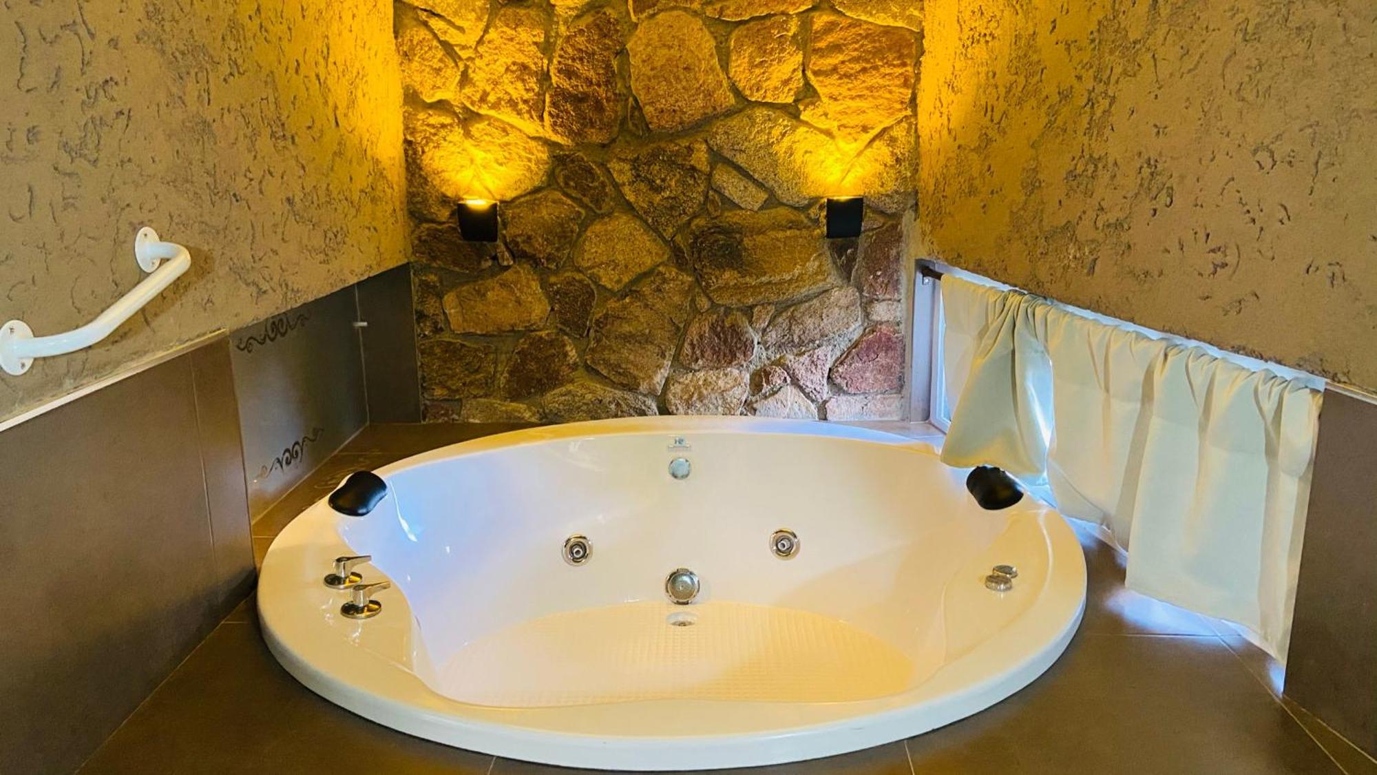 Pueblo Santo, Cabanas & Suites サン・ハビエル エクステリア 写真